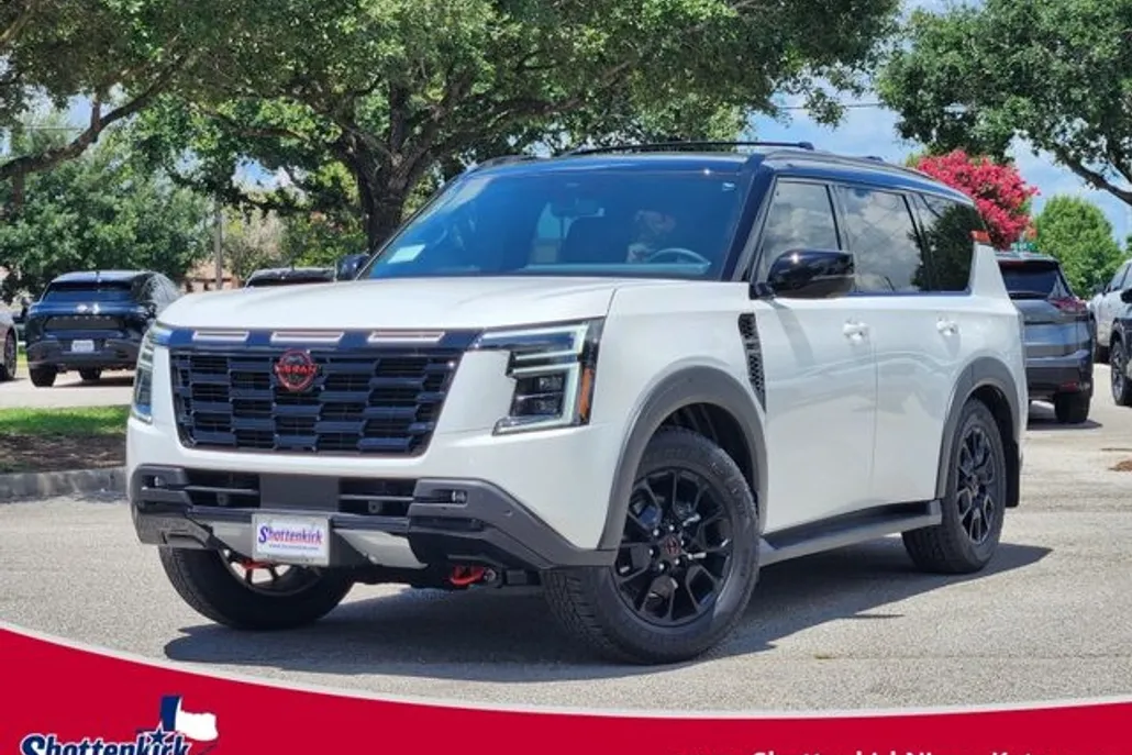 2025 Nissan Armada photo 1