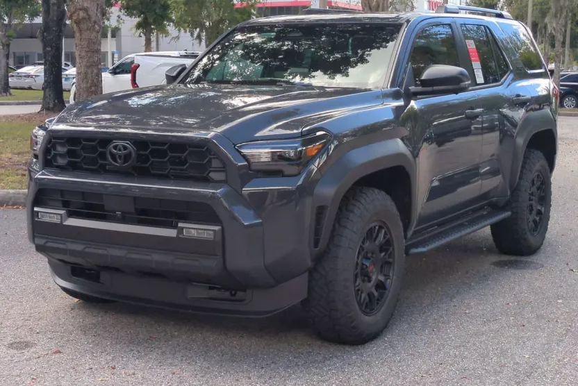 2025 Toyota 4Runner TRD Off-Road Premium photo 1