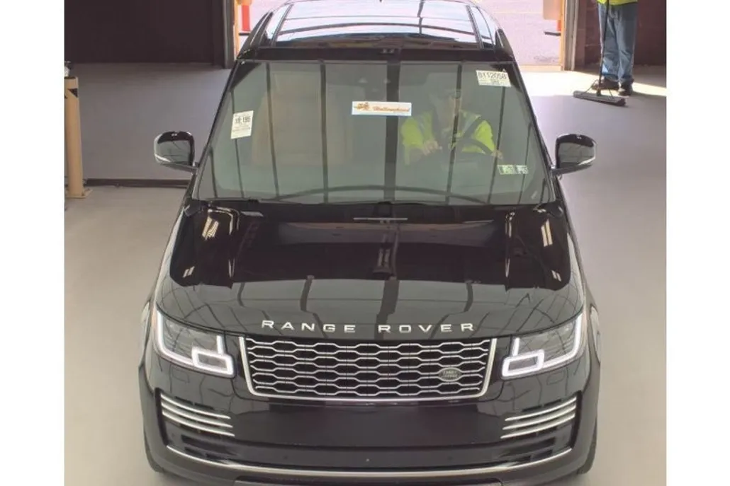 2018 Land Rover Range Rover Autobiography photo 1