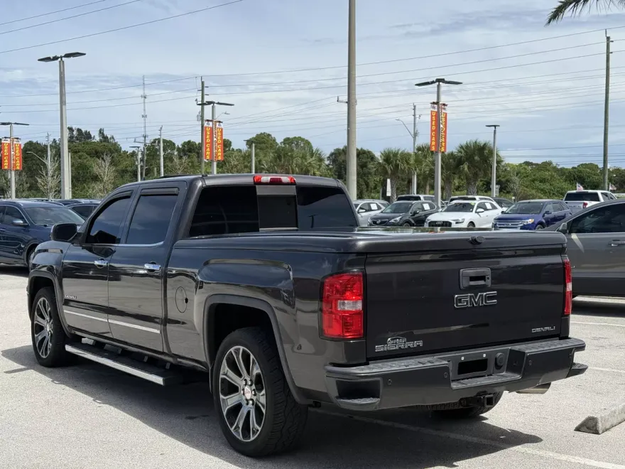2015 Gmc Sierra 1500 Denali photo 1