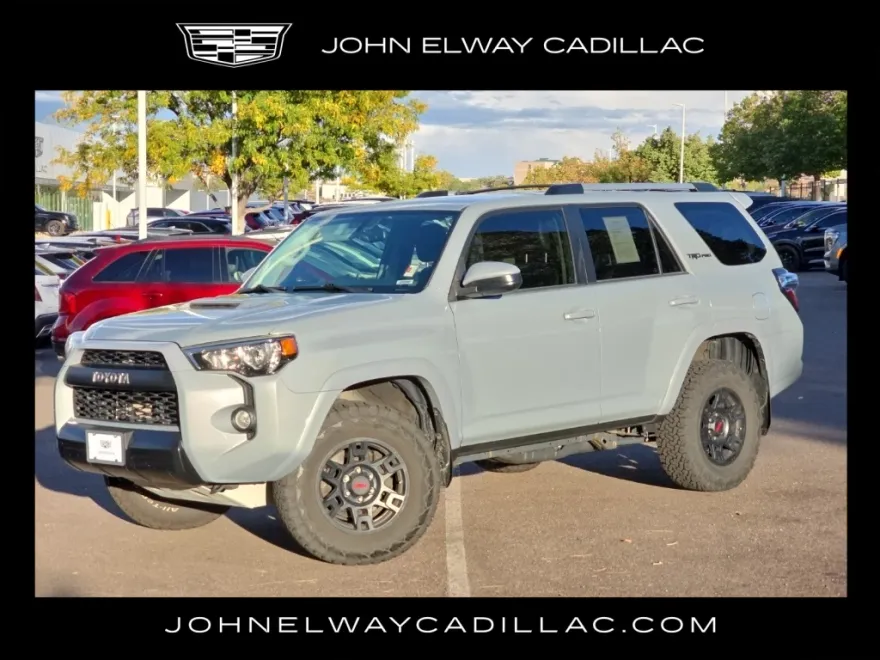 2017 Toyota 4Runner TRD Pro photo 1
