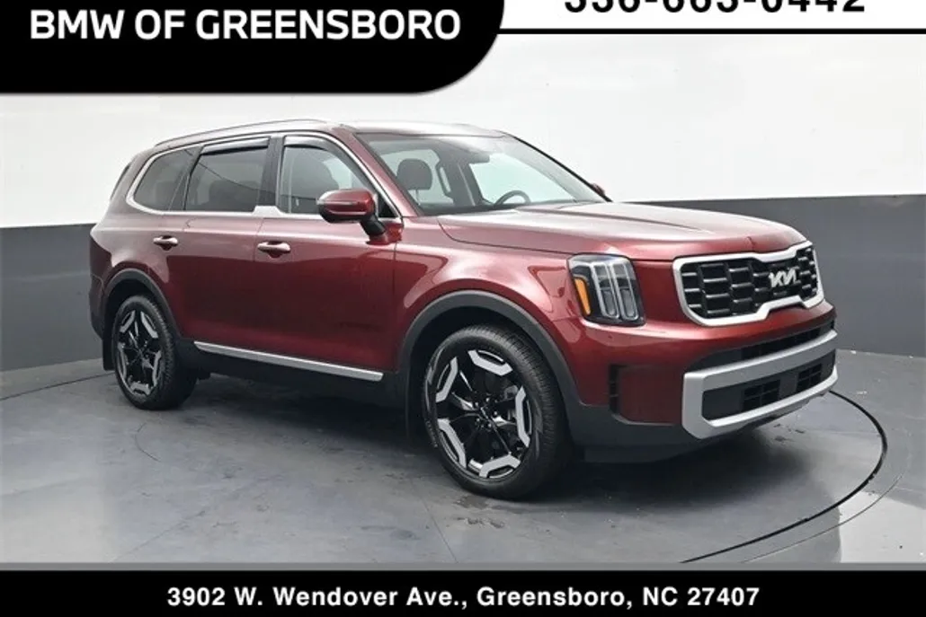 2023 Kia Telluride S photo 1