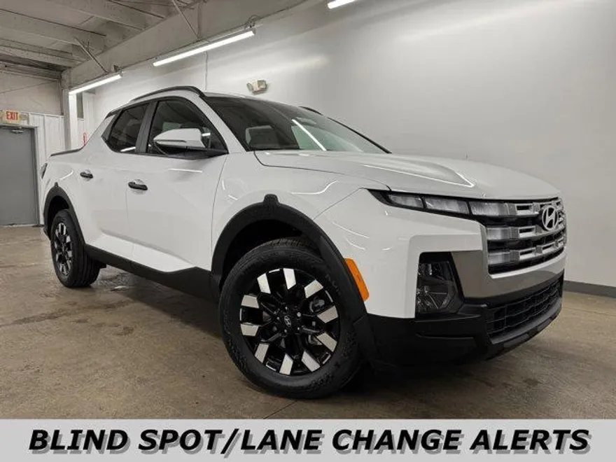 2025 Hyundai Santa Cruz SEL photo 1