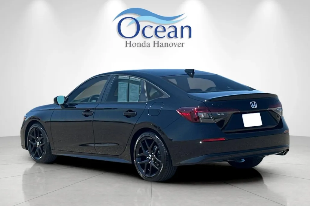 2026 Honda Civic Sport photo 1