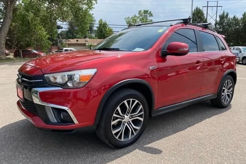 2018 Mitsubishi Outlander Sport SEL photo 1