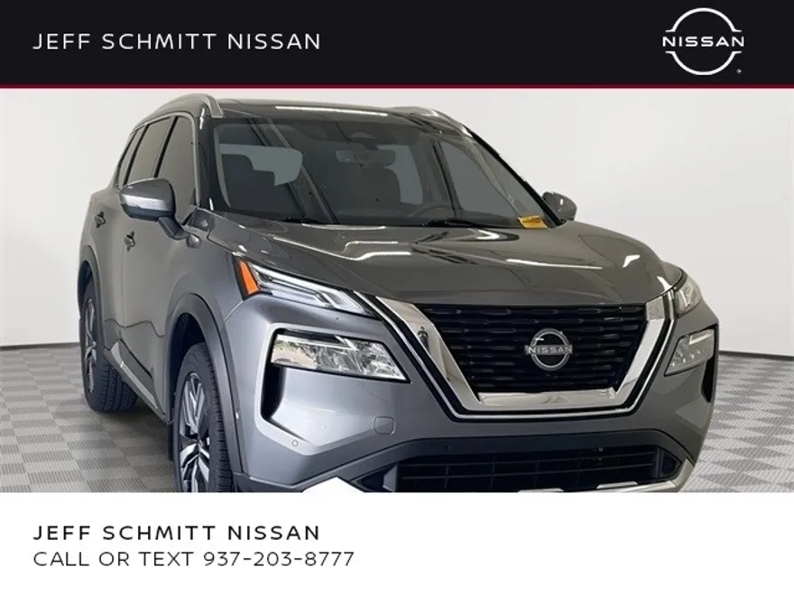 2023 Nissan Rogue Platinum photo 1