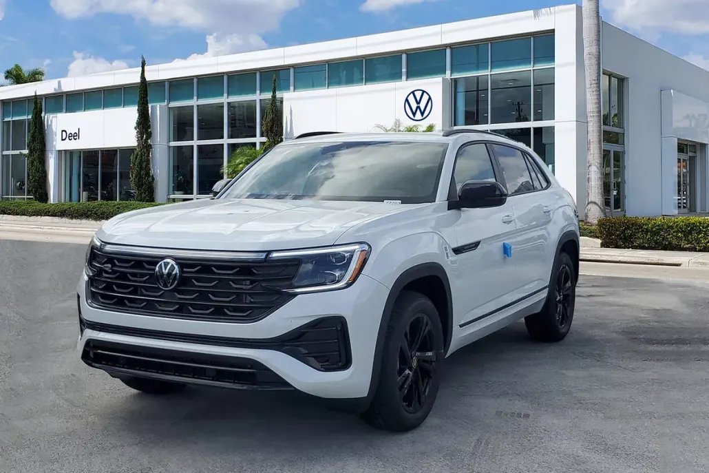 2025 Volkswagen Atlas Cross Sport SEL R-Line photo 1