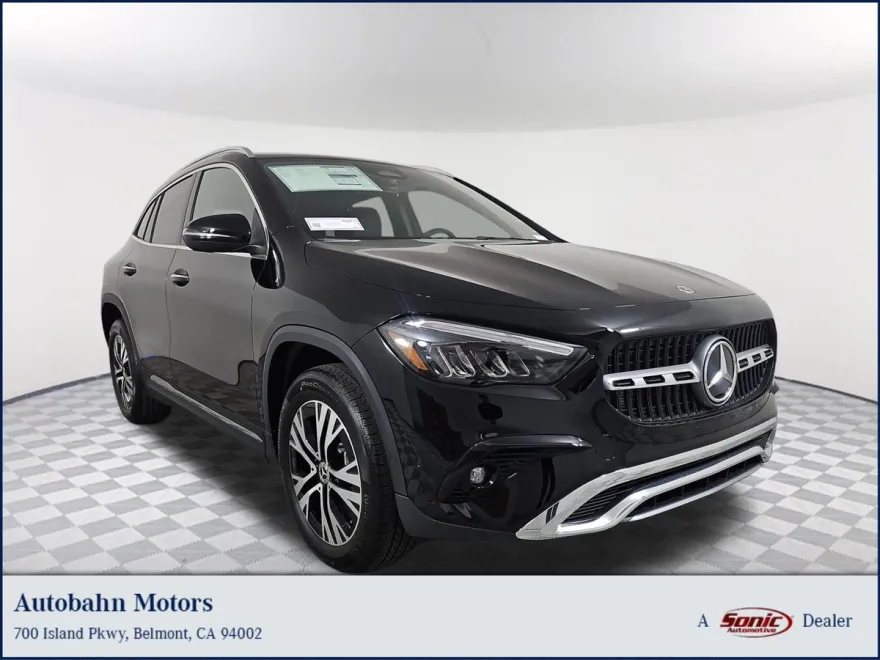 2025 Mercedes Benz GLA 250 4MATIC photo 1