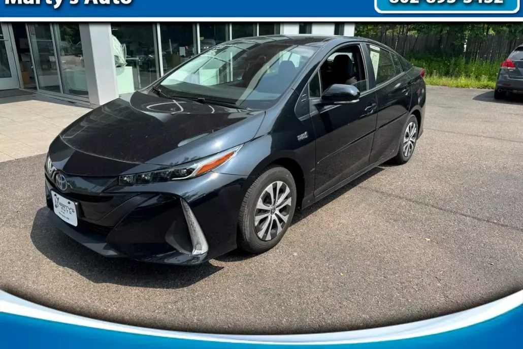 2022 Toyota Prius Prime XLE photo 1