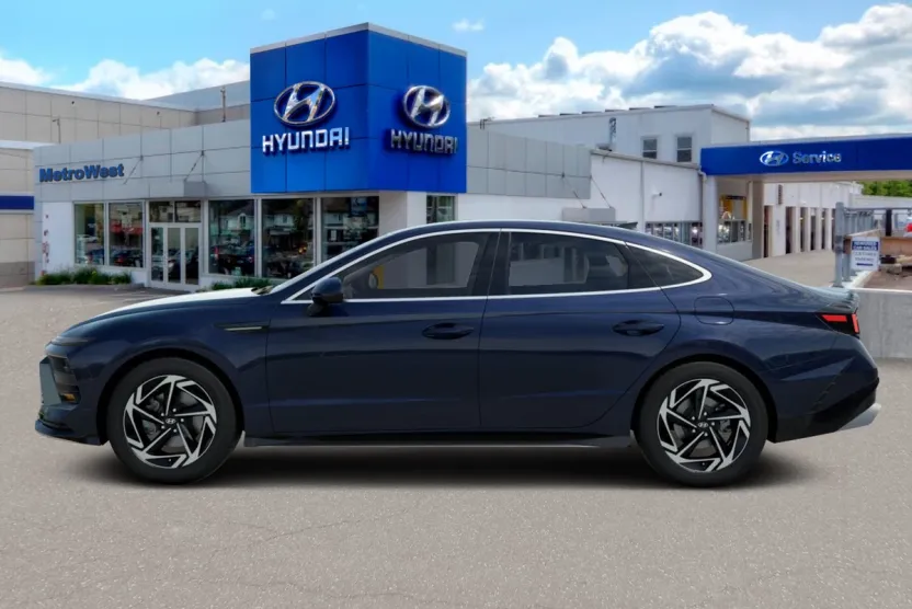 2026 Hyundai Sonata SEL Sport photo 1