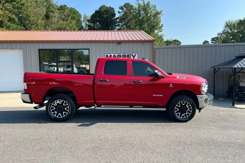 2020 Ram 2500 Tradesman photo 1