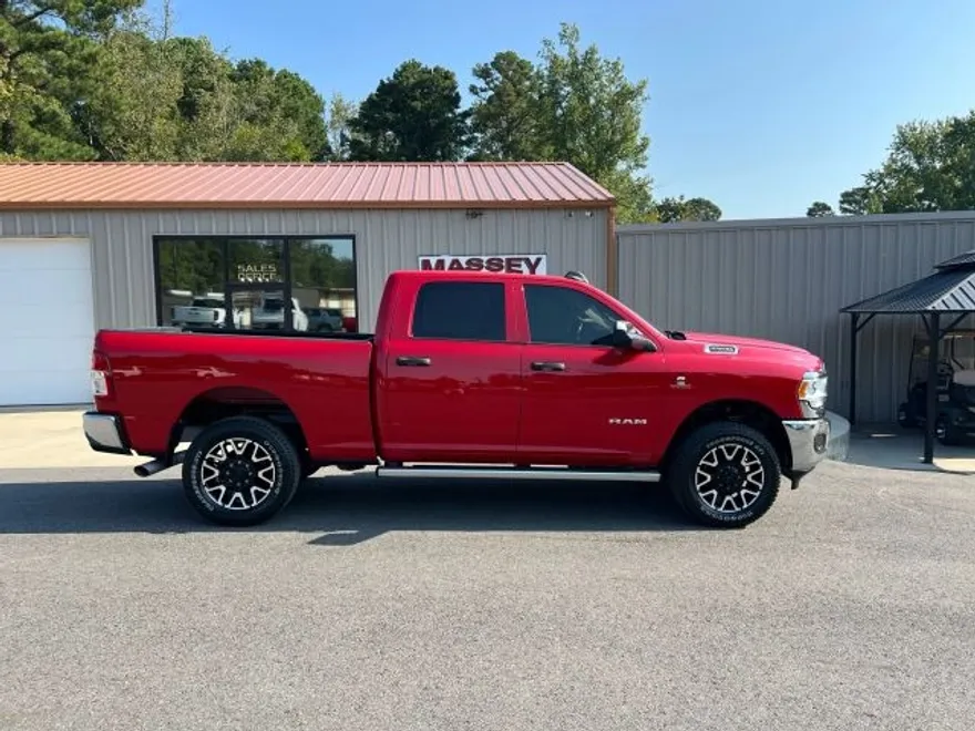 2020 Ram 2500 Tradesman photo 1