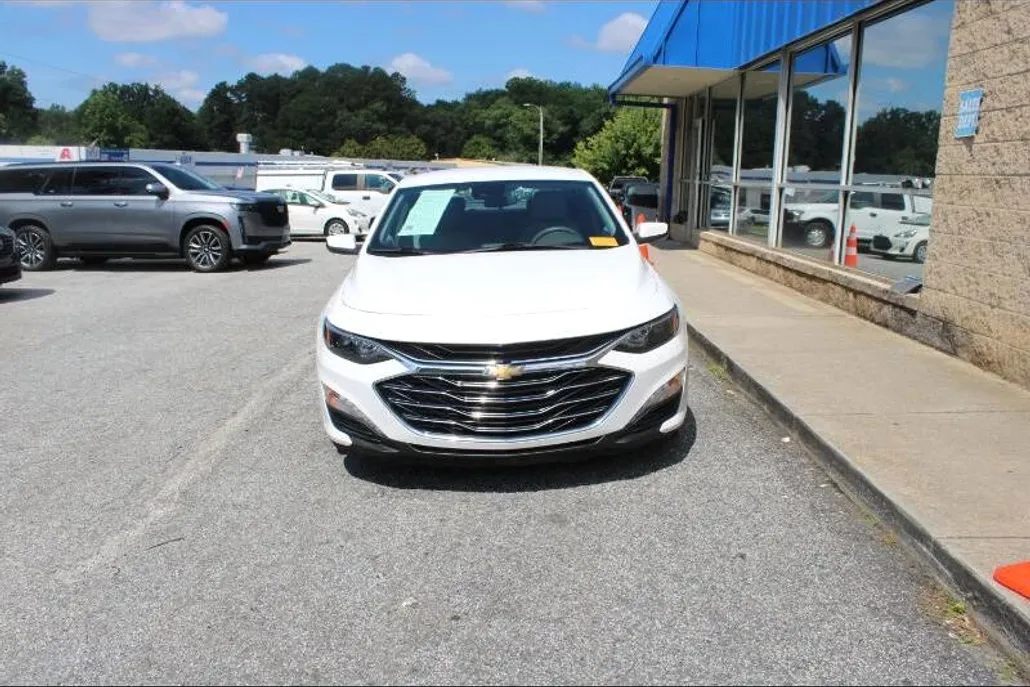 2020 Chevrolet Malibu 1LT photo 1