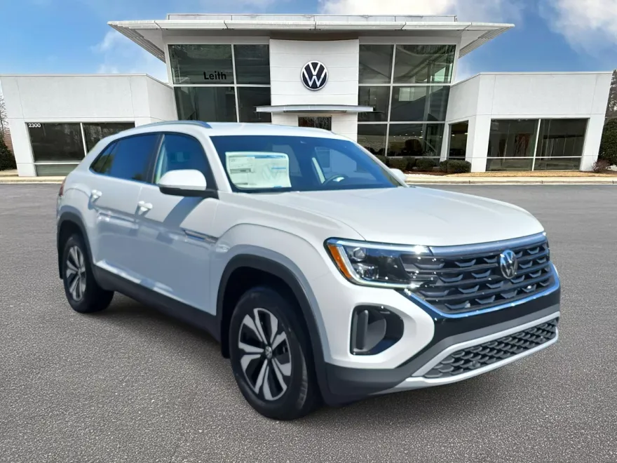 2026 Volkswagen Atlas Cross Sport SE photo 1