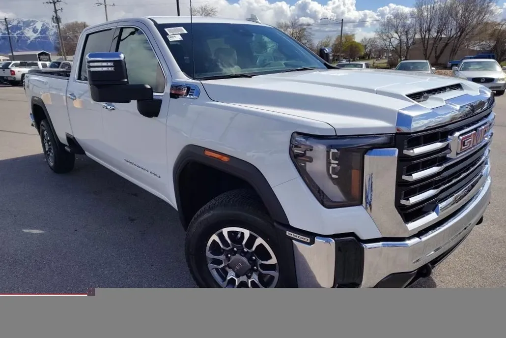 2025 Gmc Sierra EV SLT photo 1