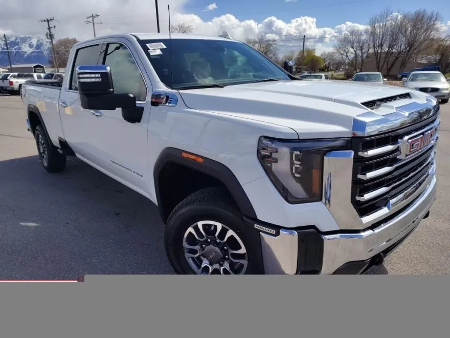 2025 Gmc Sierra EV SLT photo 1