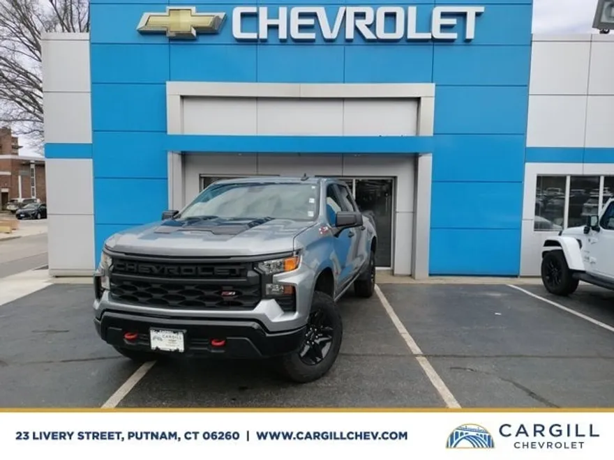 2024 Chevrolet Silverado 1500 Custom Trail Boss photo 1