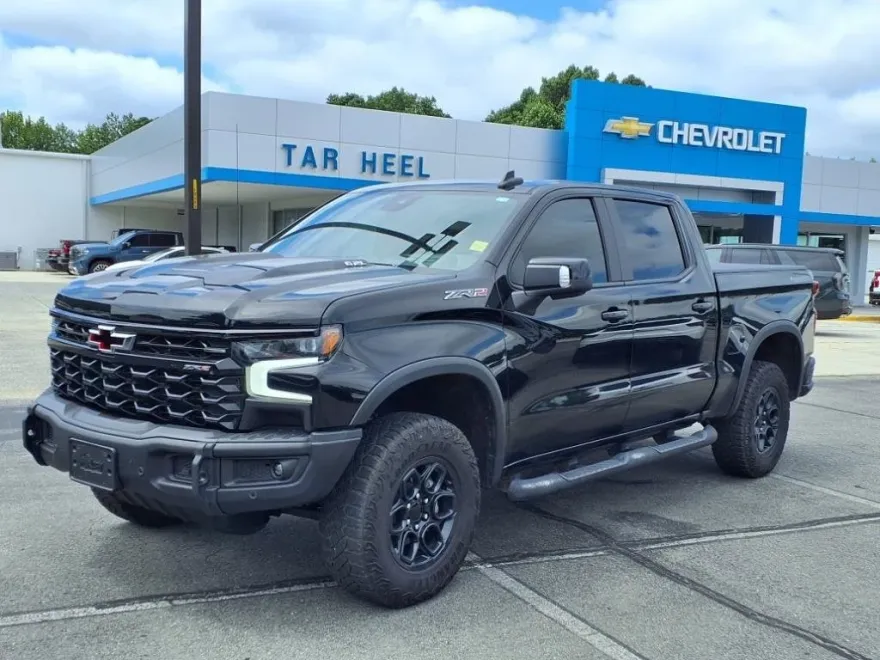 2024 Chevrolet Silverado 1500 ZR2 photo 1