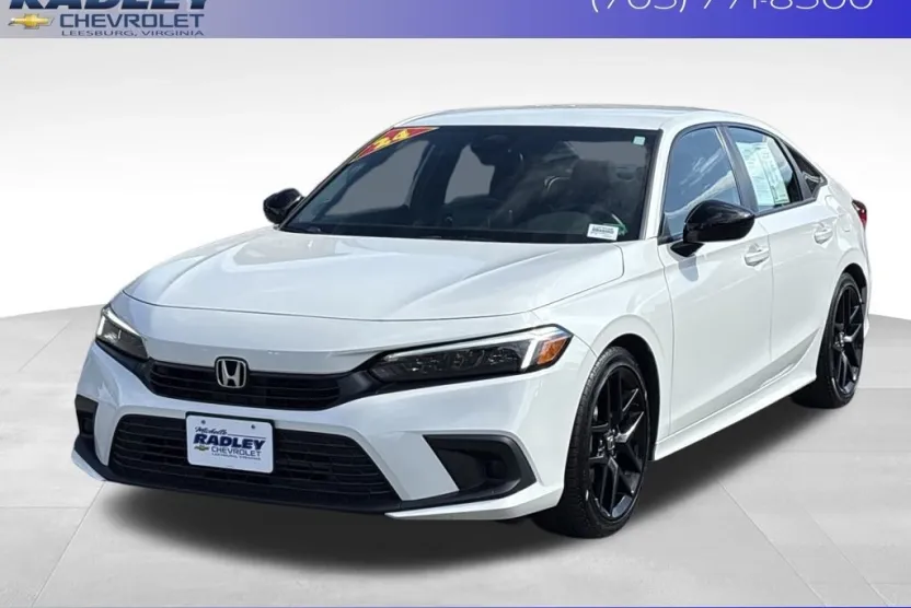 2024 Honda Civic Sport photo 1