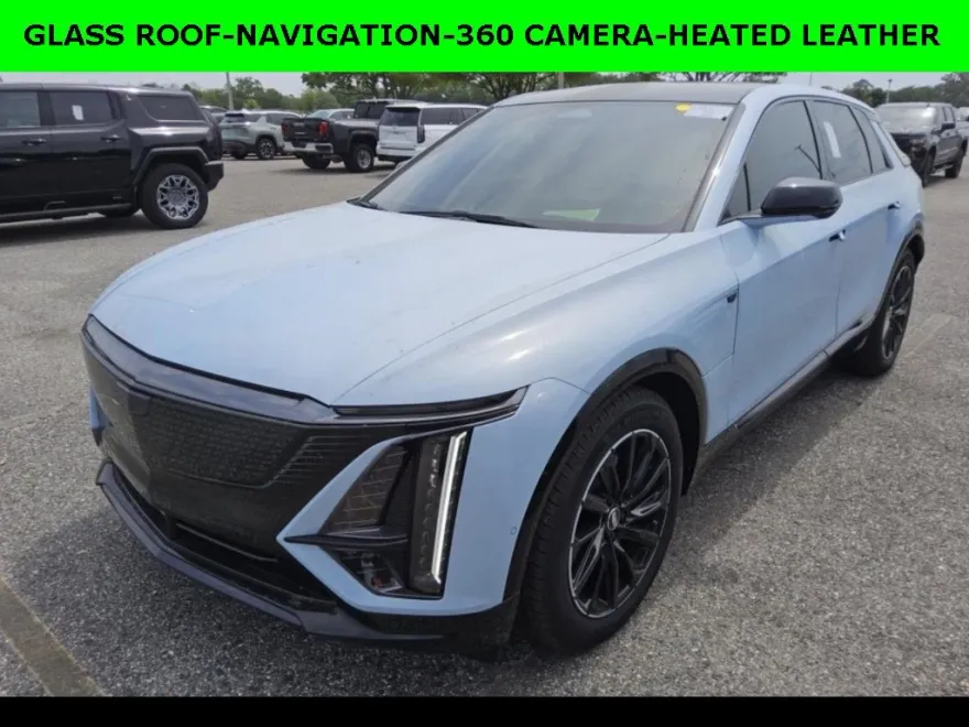 2024 Cadillac Lyriq Sport photo 1