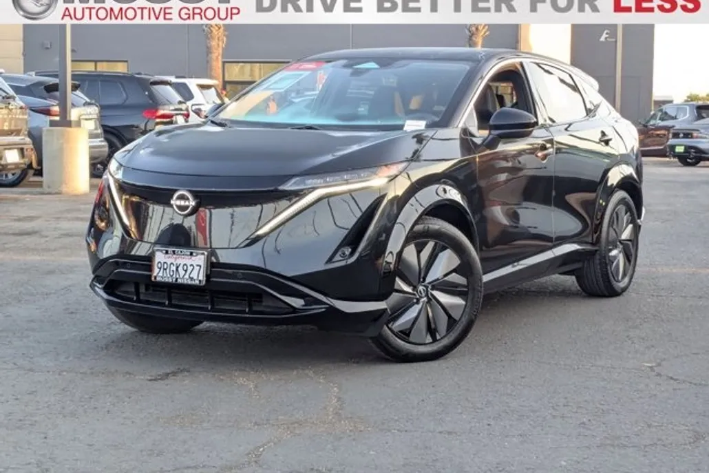 2025 Nissan ARIYA Engage photo 1