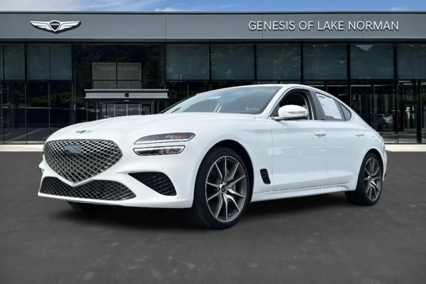 2025 Genesis G70 2.5T photo 1