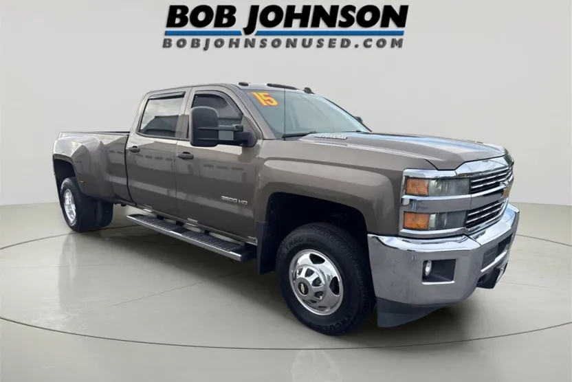 2015 Chevrolet Silverado 3500HD LT photo 1