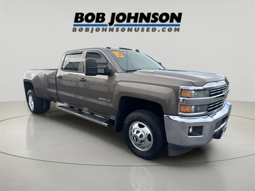 2015 Chevrolet Silverado 3500HD LT photo 1