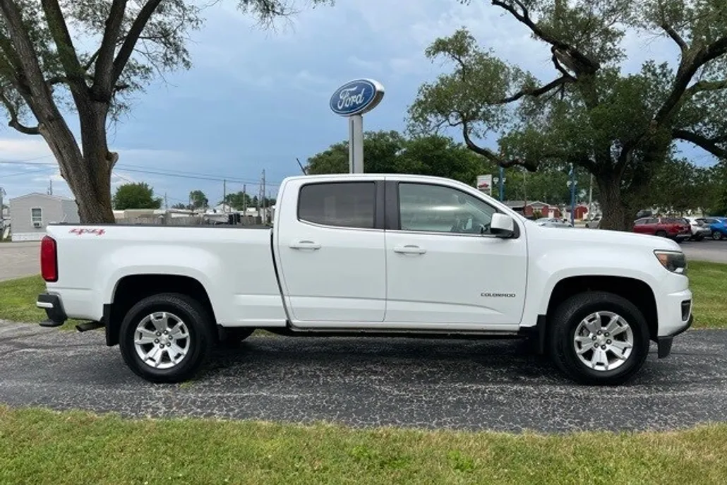 2020 Chevrolet Colorado LT photo 1