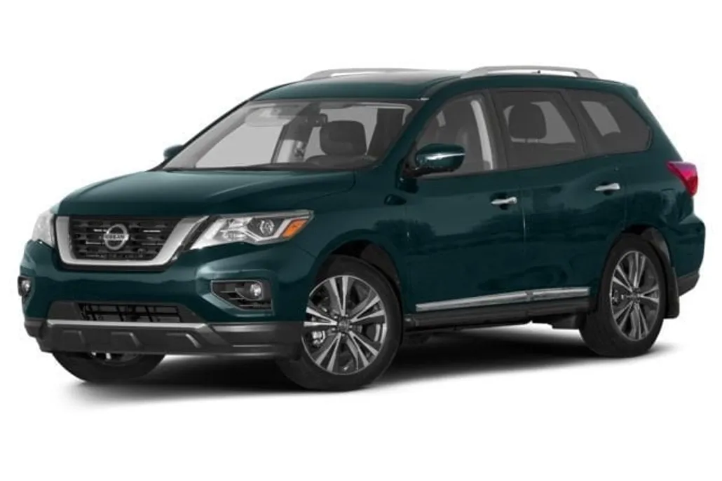 2017 Nissan Pathfinder SL photo 1