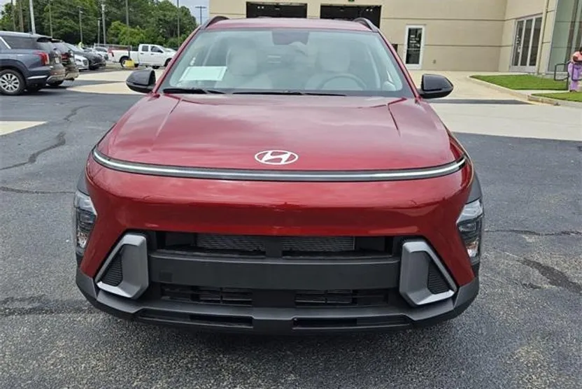 2026 Hyundai Kona SEL photo 1