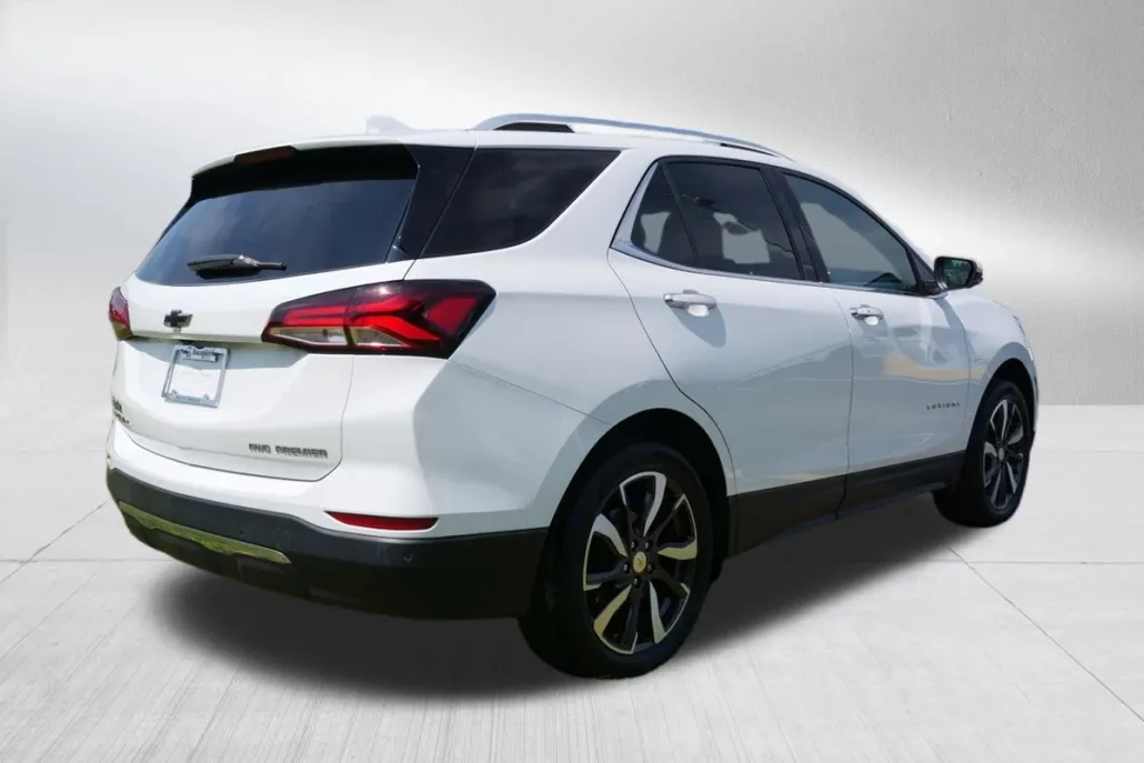2022 Chevrolet Equinox Premier photo 1