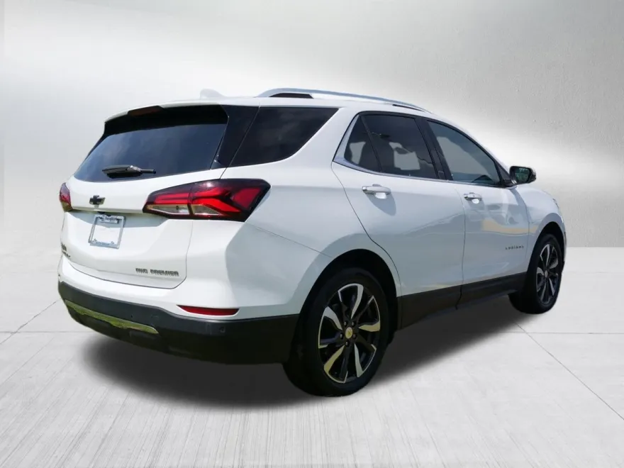 2022 Chevrolet Equinox Premier photo 1