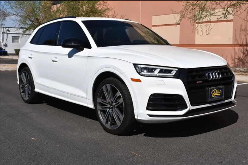 2019 Audi SQ5 Premium Plus photo 1