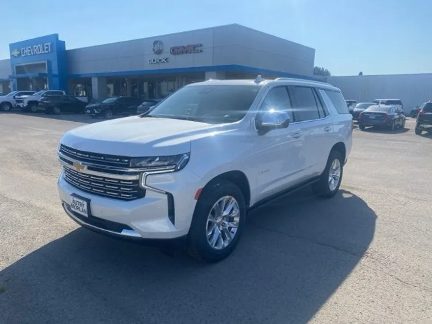2023 Chevrolet Tahoe Premier photo 1