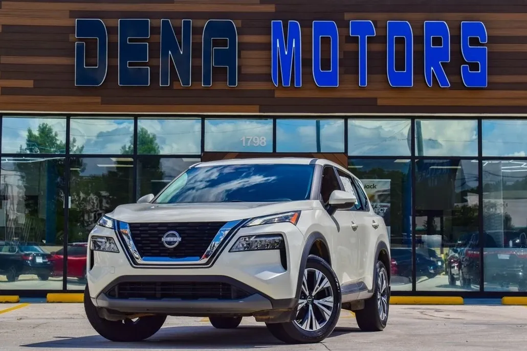 2023 Nissan Rogue SV photo 1
