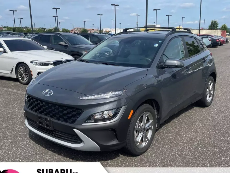 2023 Hyundai Kona SEL photo 1