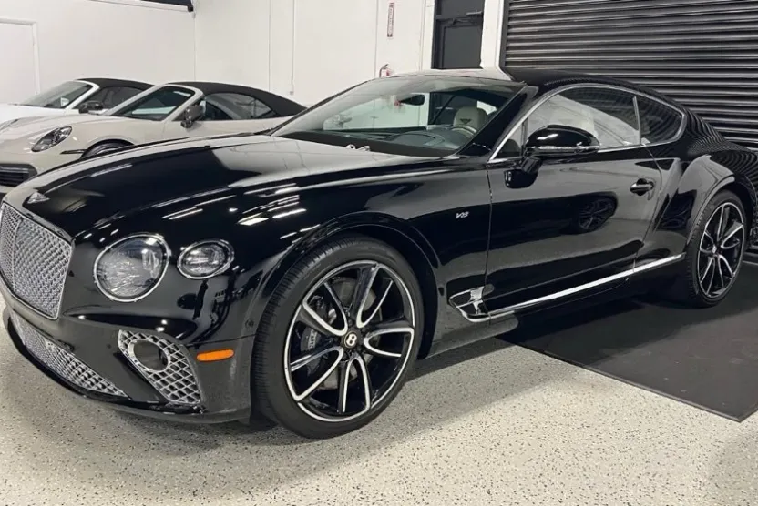 2020 Bentley Continental GT V8 photo 1