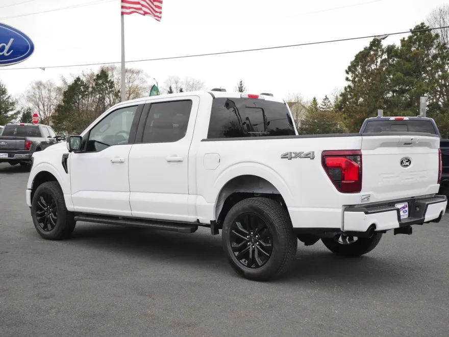 2025 Ford F-150 XLT photo 1