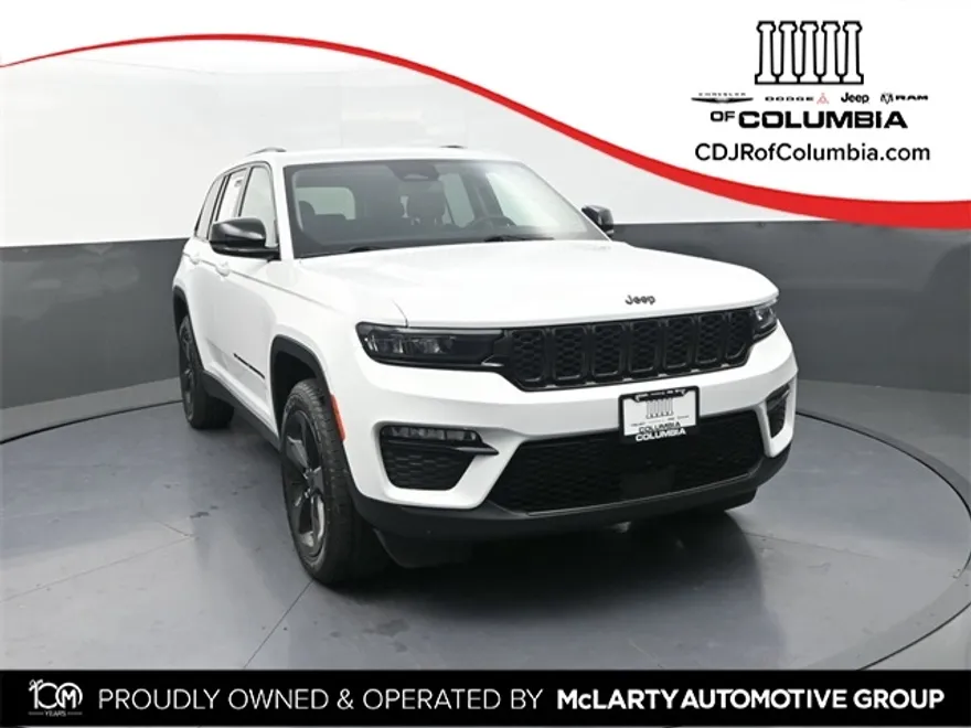 2023 Jeep Grand Cherokee Limited photo 1