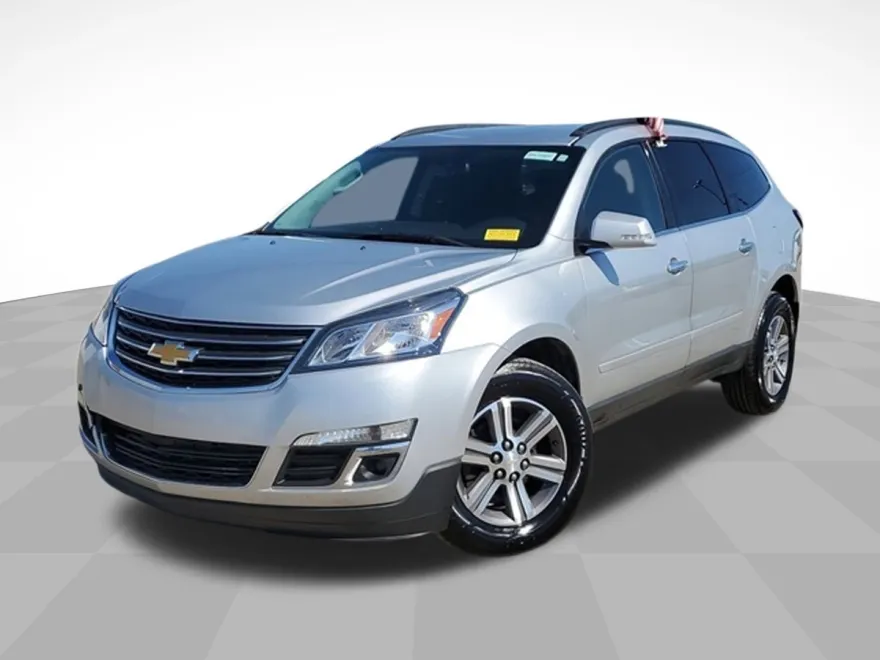 2015 Chevrolet Traverse 1LT photo 1