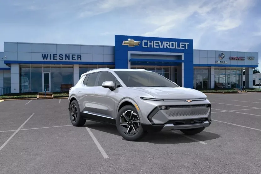 2025 Chevrolet Equinox EV 1LT photo 1