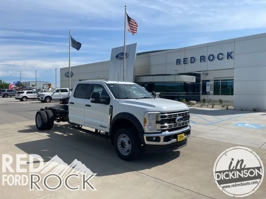 2025 Ford F-550 XL photo 1