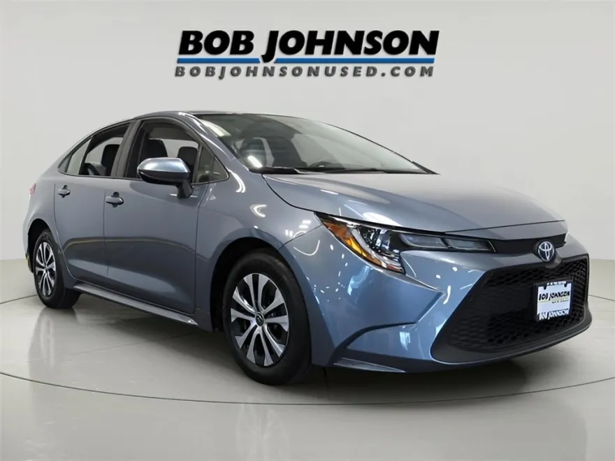 2022 Toyota Corolla Hybrid LE photo 1