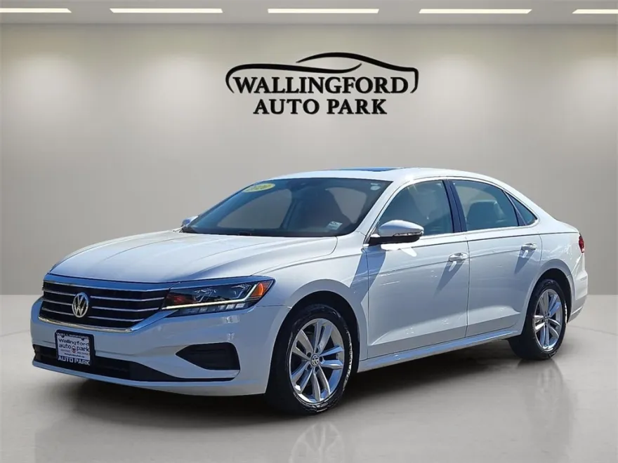 2020 Volkswagen Passat 2.0T SE photo 1
