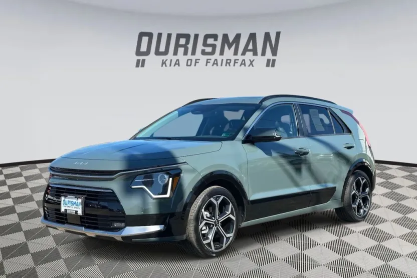 2023 Kia Niro EX Touring photo 1