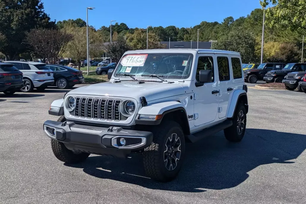 2025 Jeep Wrangler Sahara photo 1