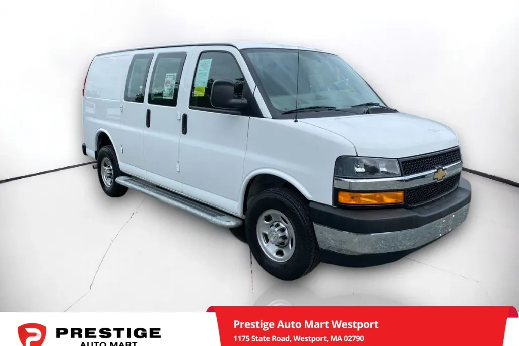 2022 Chevrolet Express Cargo Van 2500 photo 1