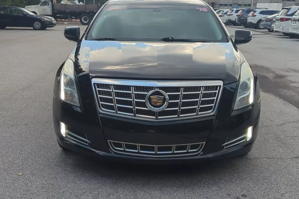 2015 Cadillac XTS Luxury photo 1