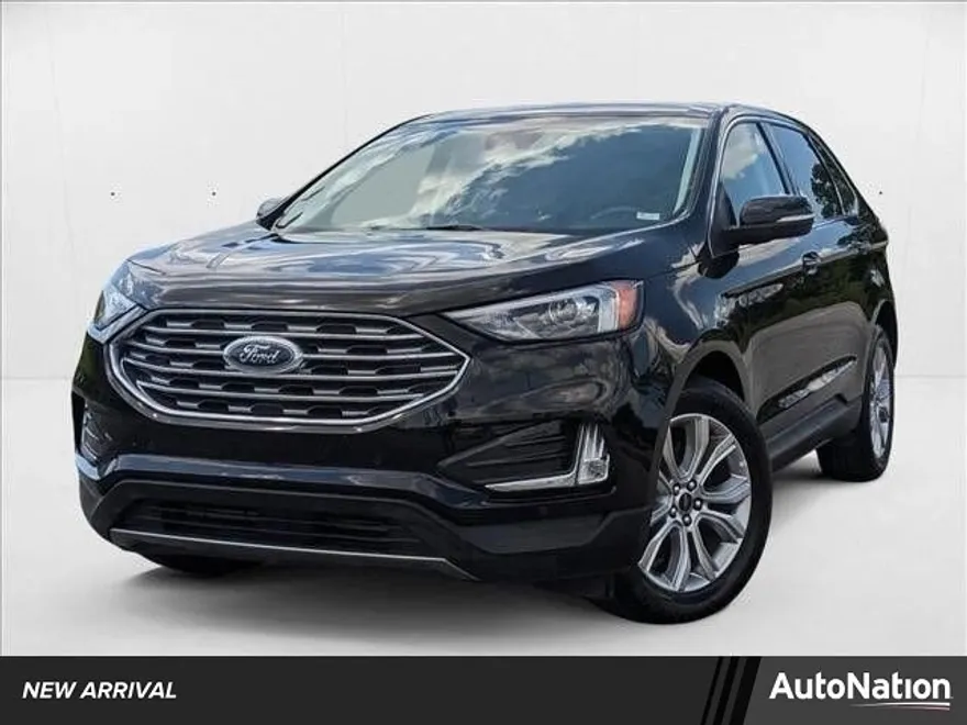 2024 Ford Edge Titanium photo 1